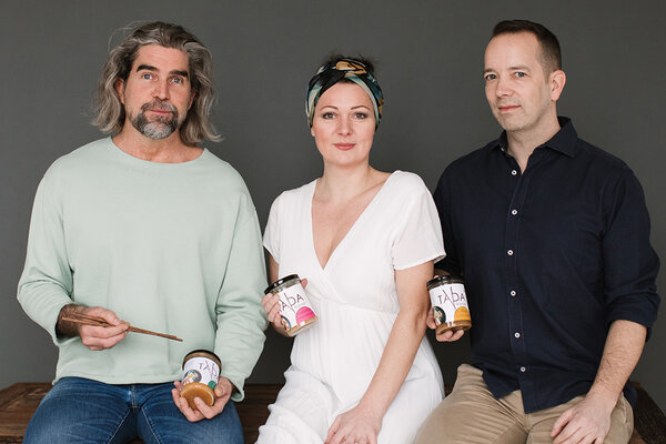 Nils Glagau hat in das Start-up TADA Ramen von Matthias Bruckhoff und Jessica Bruckhoff bei "Die Höhle der Löwen" investiert.